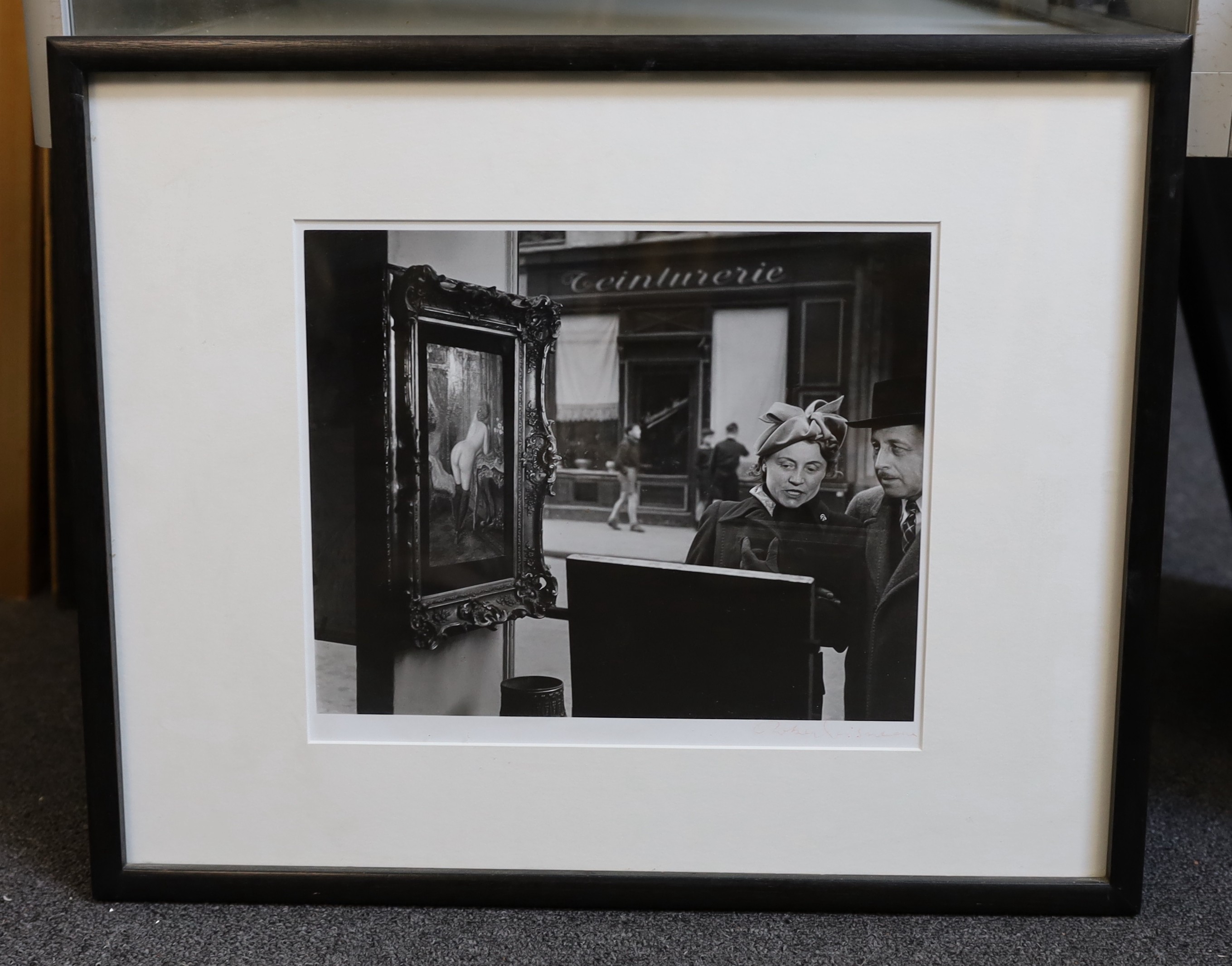 Robert Doisneau (French, 1912-1994), Un Regard Oblique, 1948, gelatin silver print on photo paper, 24 x 29.5 cm